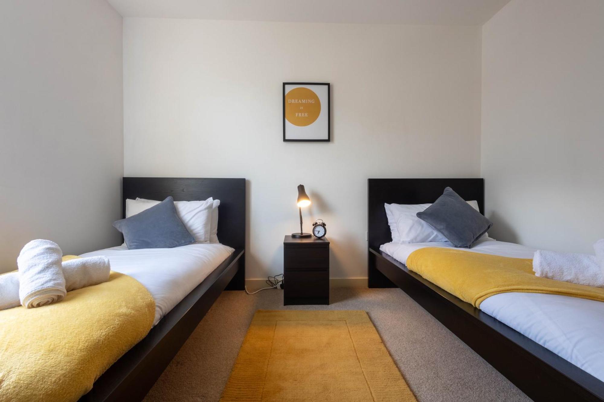 Stylish 2br Flat - Free Gym - Contractors Leilighet Bristol